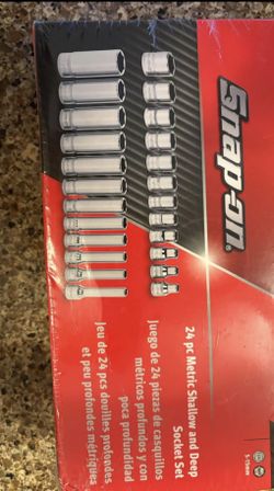 Snap on 24 piece metric shallow and deep socket set