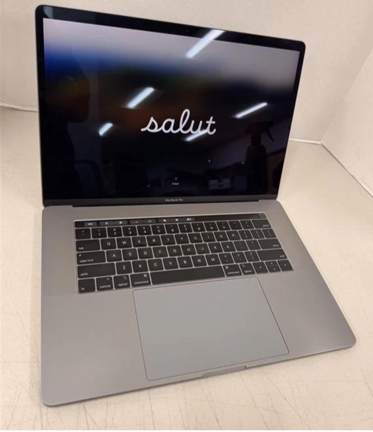 MacBook Pro 15 2020 Labor day sale ๐บ๐ธ