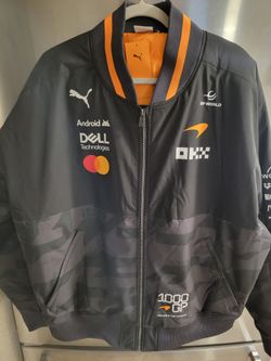 Pump - McLaren racing bomber jacket. Size 2XL. New.