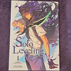 Solo Leveling Graphic Novels (Volumes 1 & 3) - Full Color Webcomic / Manhwa