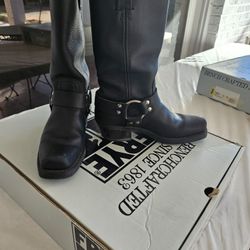 Frye Harness Women's Black Leather Boots 
