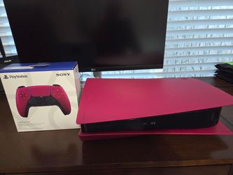 Red PS5 with new controller