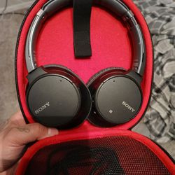 Sony (Noise Cancelation) Headphones 