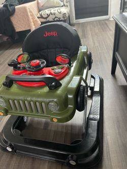Baby wacker excellent condition all most new pick up Raseda and vanowen