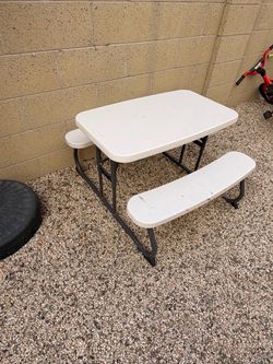 Kids Table