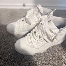Jordan 11s