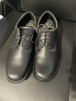 Tredsafe non slip shoes size 12