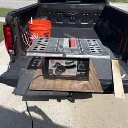 Portable table saw working I only have what you see in the photos available. It does work blade is sharp.
