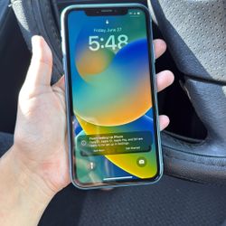iPhone Xr Fully Unlocked Any Carrier 
