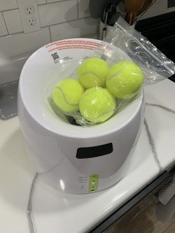 All Paws Ball Launcher