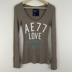 AMERICAN EAGLE Brown Bella Swan Waffle Knit Scoop Neck Fitted Long Sleeve Top