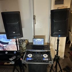 Dj system plug and play 2 jbl Prx712”12inch 1 jbl prx718”18inch 1 ddj Sx controller 1 dell laptop