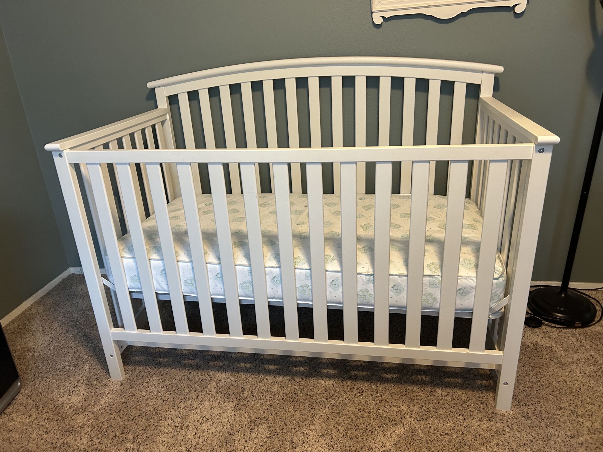 Crib-Graco