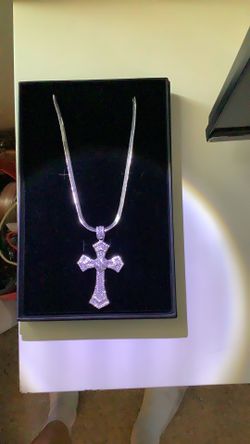 Sterling Silver 22 Inch  Necklace with  Brilliant Moissanite Stones Cross Pendant Beautiful Peice