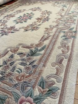 100% wool pile rug