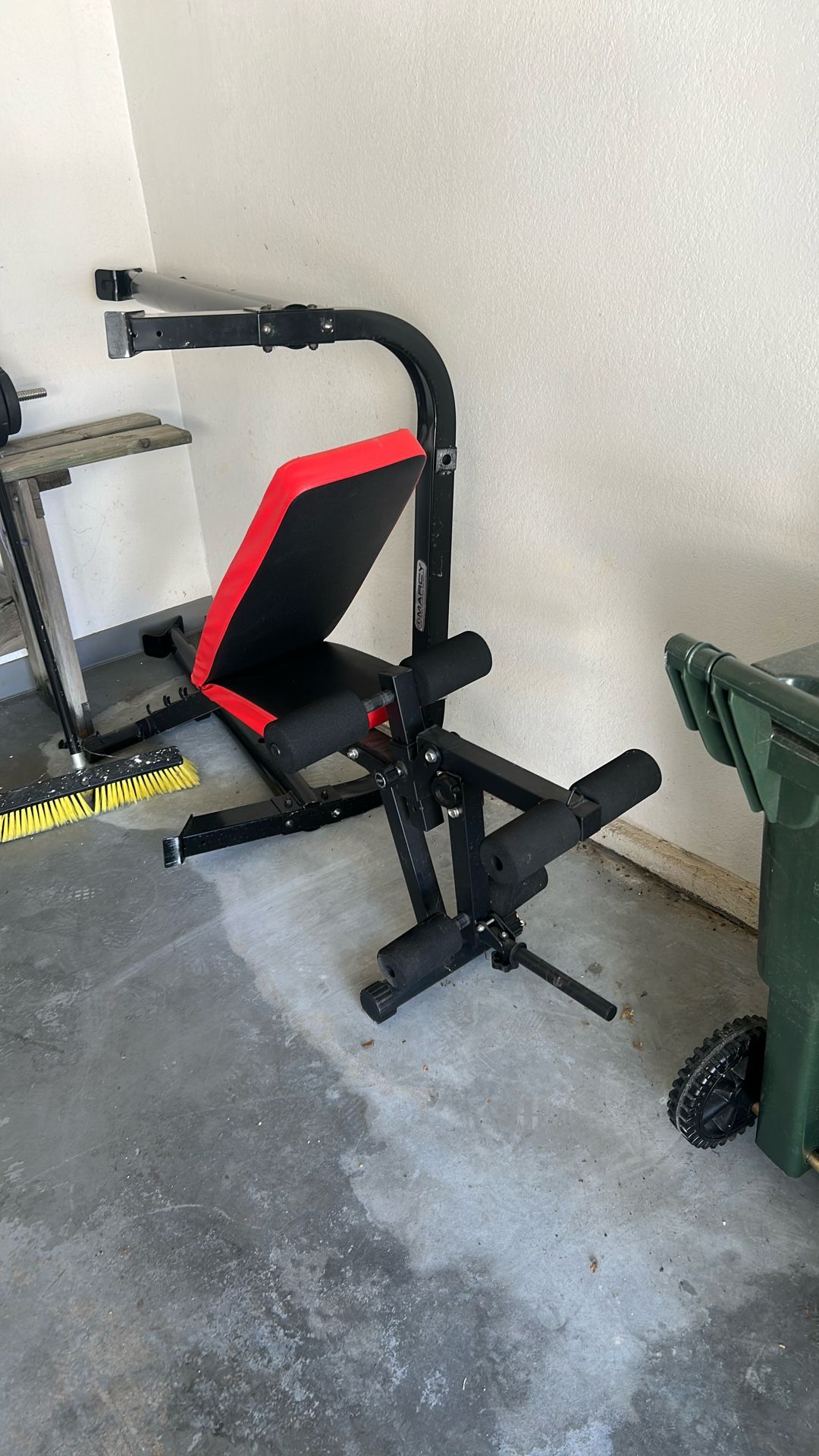 Weight Bench