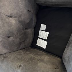 Love Seat And Sora