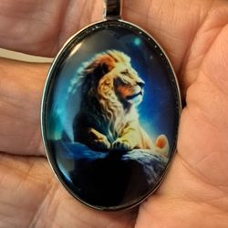 Lion Pendant Necklace