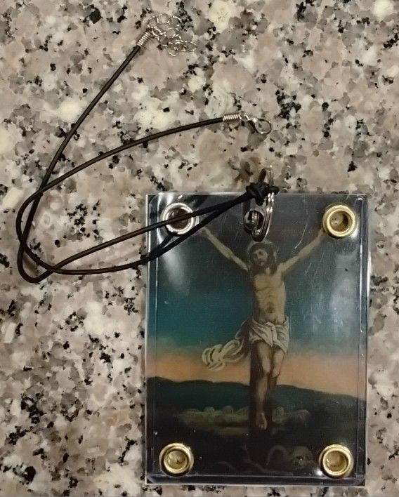 The Crucifixion Of Jesus Christ On Golgotha Keychain/Necklace