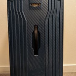 Traveler's Choice Luggage- Brand New 