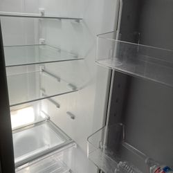 Gently Used Refrigerator 