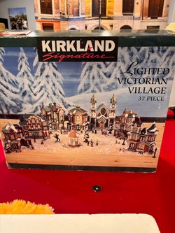 Kirkland Signature Lighted Victorian Village 37 Piece