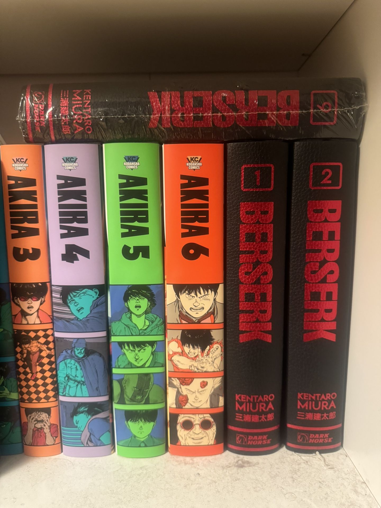 Berserk Deluxe Vols 1 2 9
