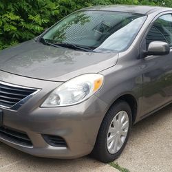 2013 Nissan Versa 