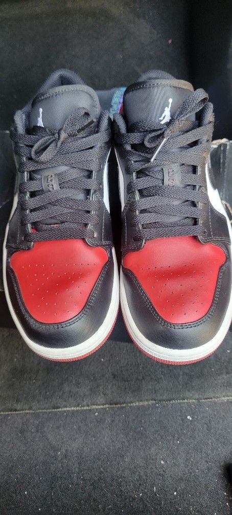 Men's Jordan 1 Low "Bred Toe"