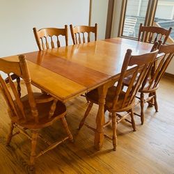 Dining Room Table 