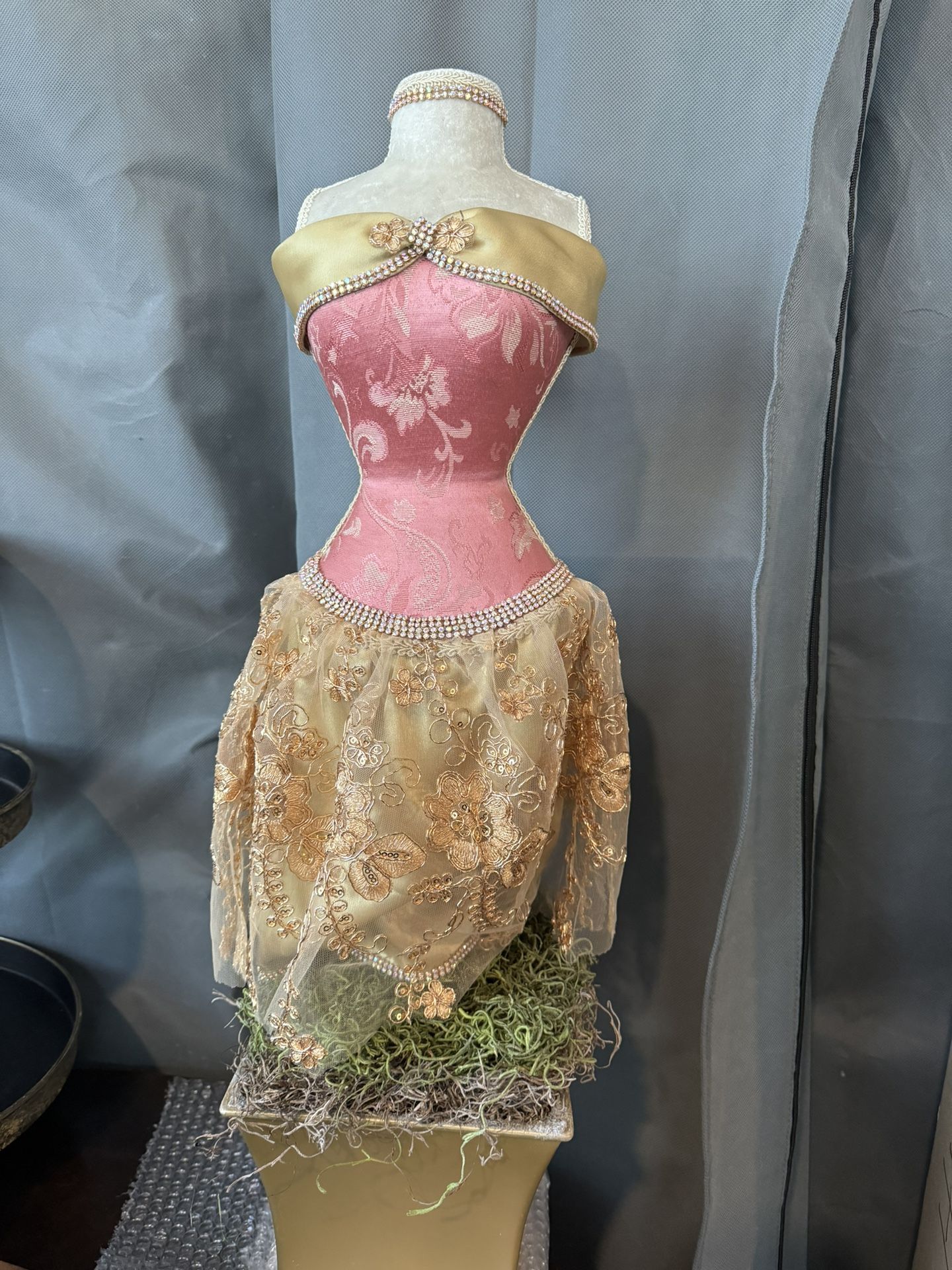 Miniature Mannequin Torso For Display 27” Tall Jewelry Holder