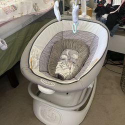 Graco Sense2Soothe 2-in-1 Baby Swing