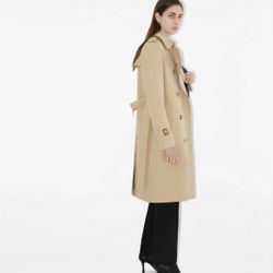 Burberry Heritage Trench Coat