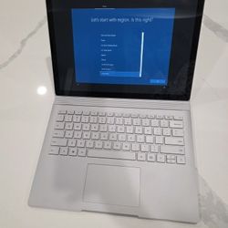 Microsoft Surface Book 2 512GB i7 16GB Laptop And Tablet 2 in 1