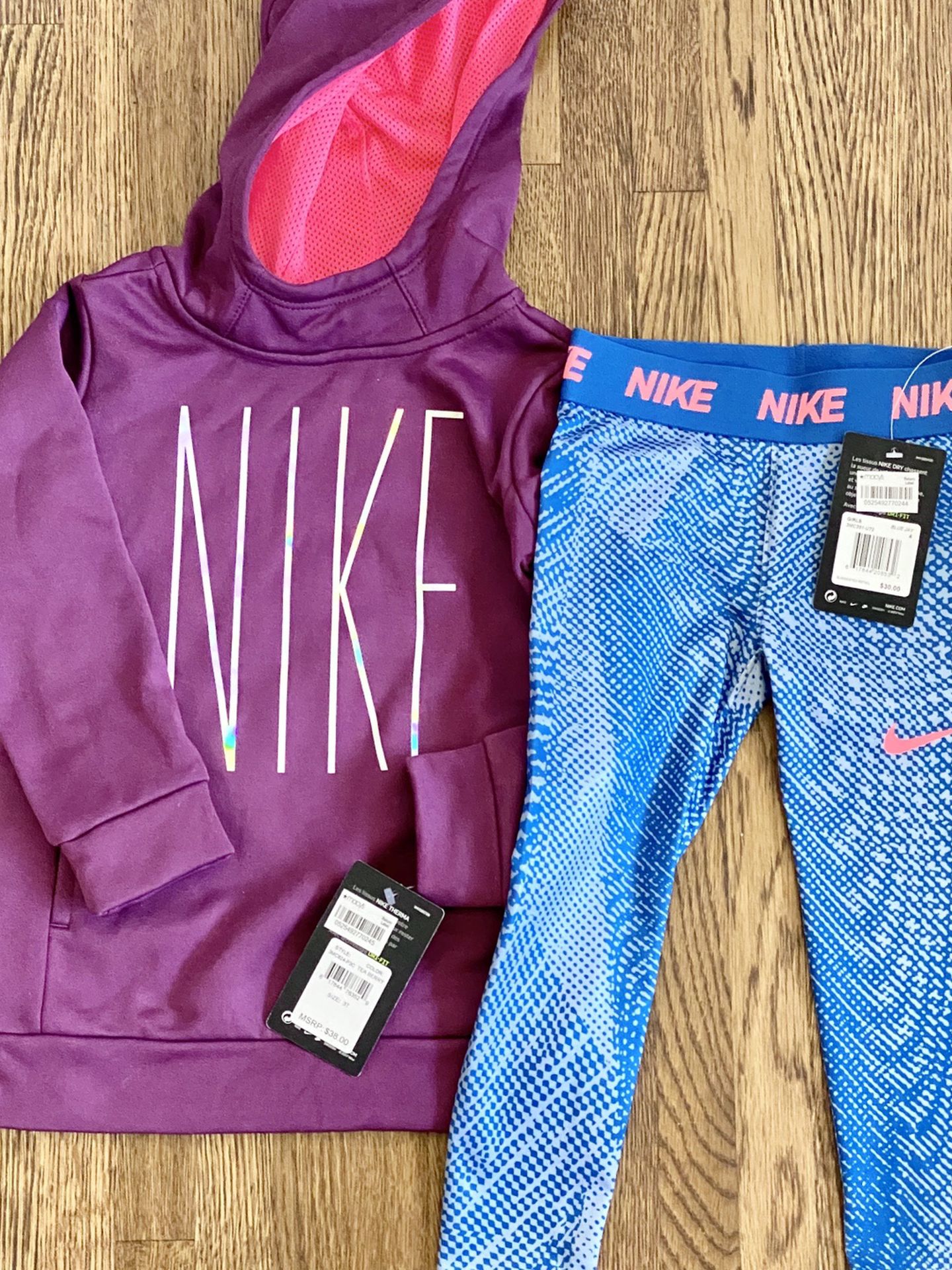 NWT- Nike Hooded Sweatshirt and Leggings 3-4T