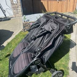 Double stroller - Baby Jogger