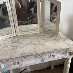 Makeup Vanity 