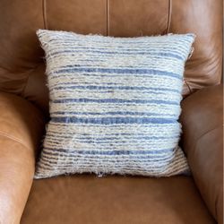 Large Pillows 