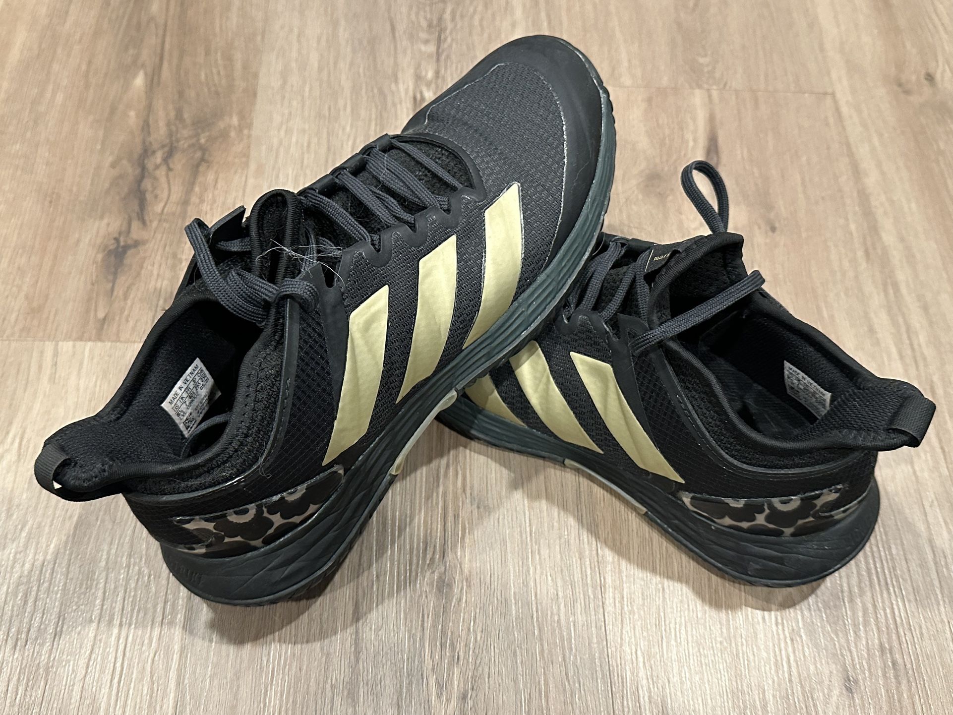 Marimekko Adidas Adizero Ubersonic Black Gold Metallic Womens 8.5 Sneakers