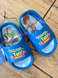 Disney Pixar Toy story 5/6 unisex sandals perfect for any activity
