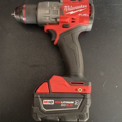 Milwaukee 1/2 Inch Drill