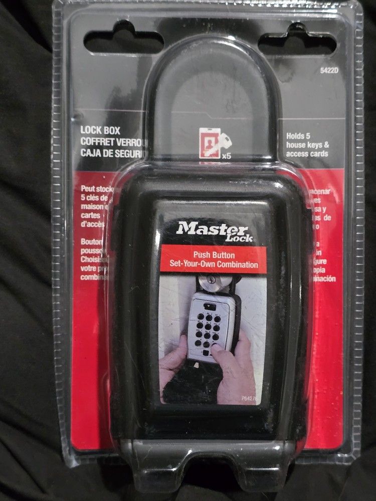 6 NEW MASTER LOCK KEY SAFES