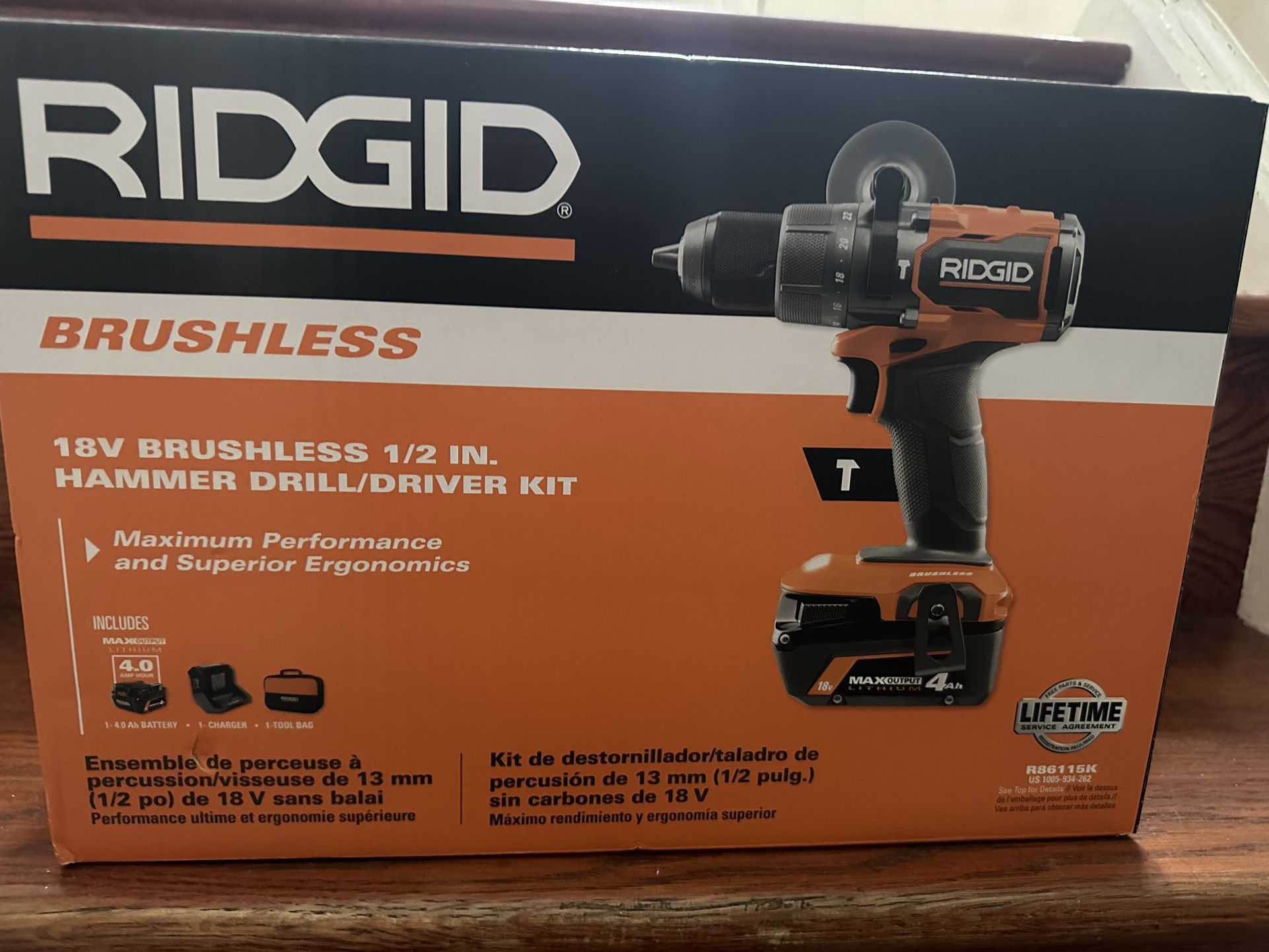 Ridgid 18V Cordless 1/2 in. Hammer Drill/Driver Kit