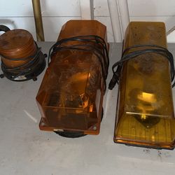 Three emergency flashers needs new plugs