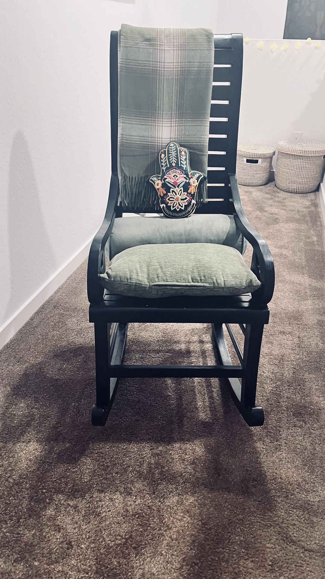 Solid Wood Rocking chair 