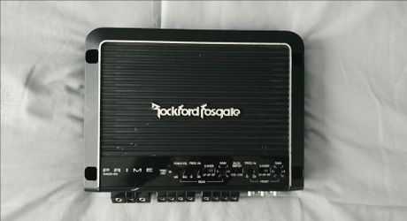 Amp Rockford Fosgate R400-4D Prime de 4 canales.