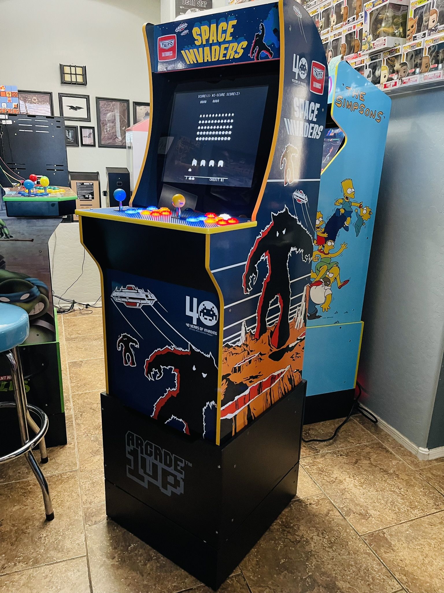 Arcade With Over 15,000 Games