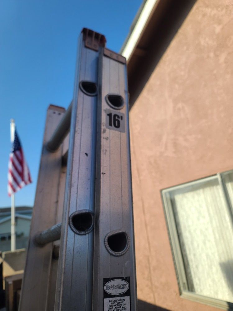16 Foot Ladder
