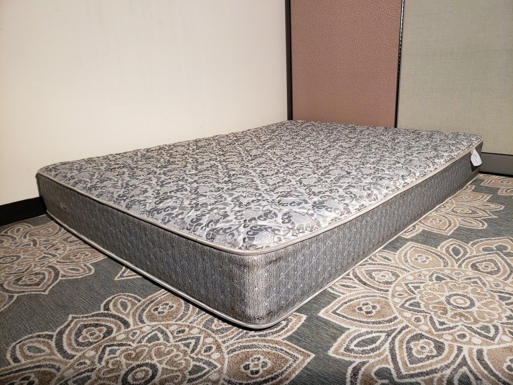 Queen mattress - can DELIVER for $20 extra almost anywhere - a quality Serta brand - very clean with no stains and super comfortable