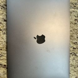 MacBook Air 13 Inch 2020